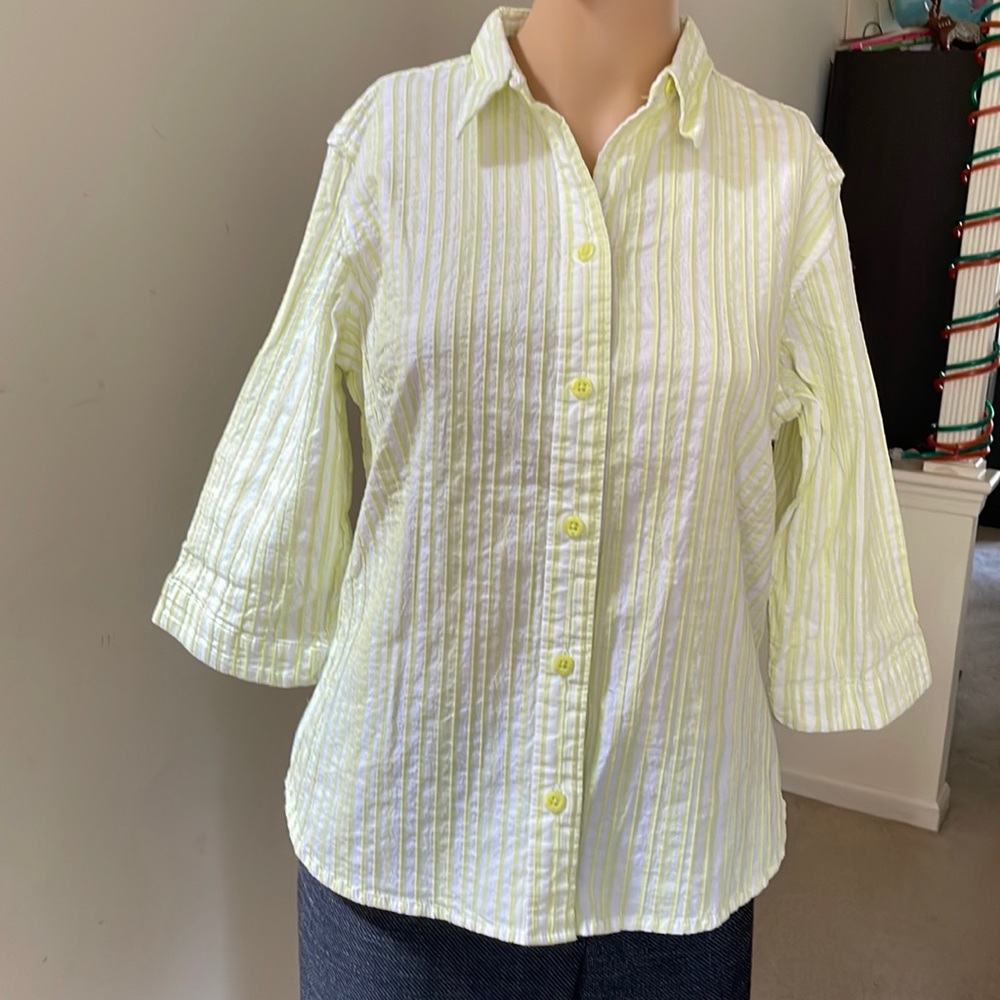 Columbia Cotton Button Down Shirt Green & White Striped Size Medium